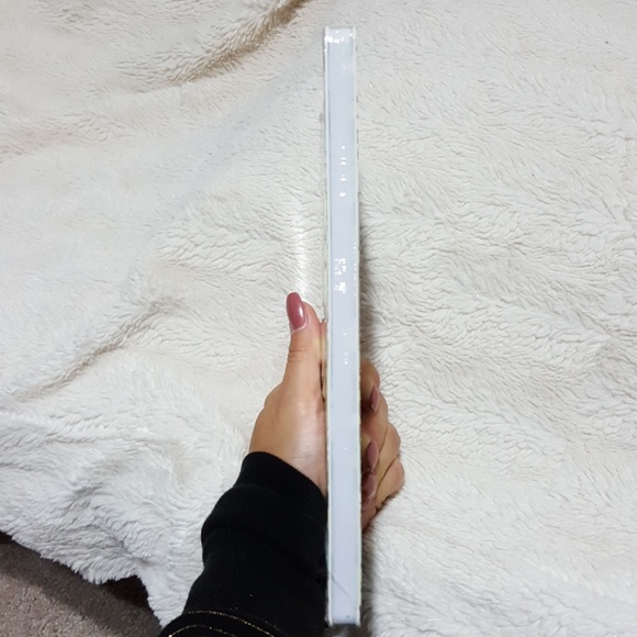 Vera Bradley mini notebook - Picture 4 of 4